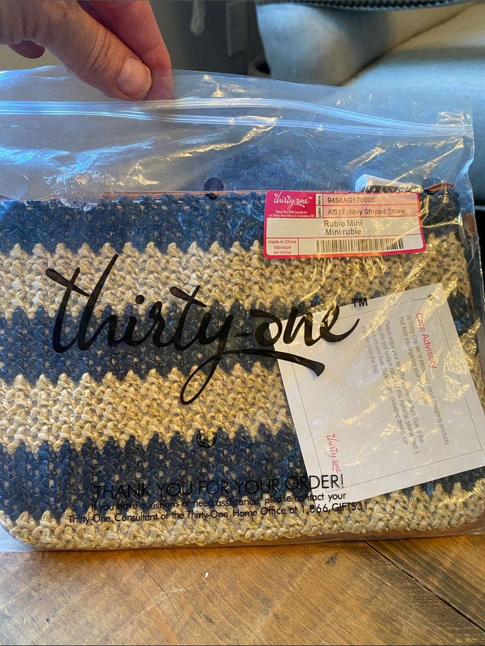 thirty-one Navy and Cream bag